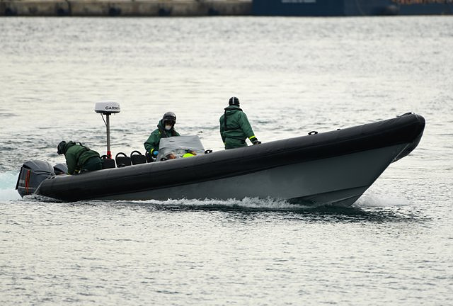 Two civil guards die and two others are injured after being hit by a drug boat in Barbate (Cádiz)