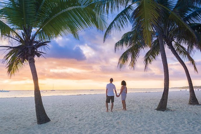 RELEASE: KAYAK reveals ten destinations where DINK couples can celebrate Valentine's Day in style