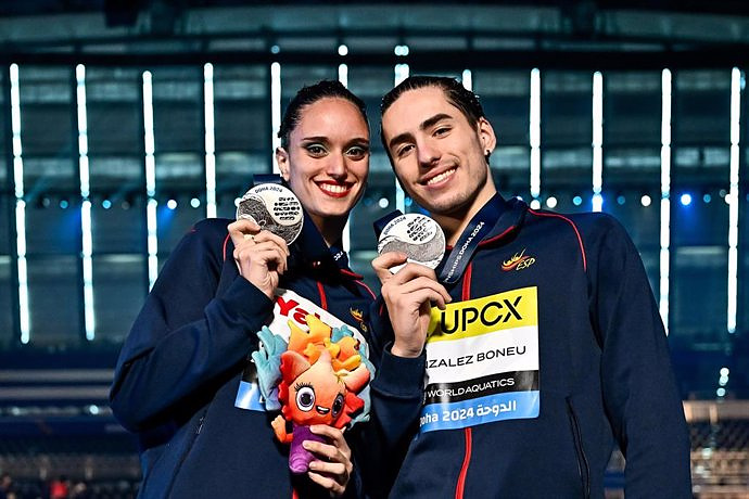 Dennis González and Mireia Hernández win silver in the free mixed duet