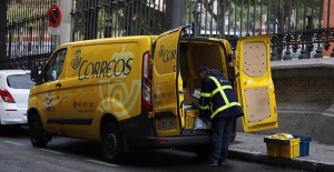 Correos already offers a package collection service at home