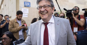 Mélenchon challenges the prime minister to a televised debate before the second round