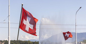 Switzerland adopts latest battery of EU sanctions against Russia, including oil embargo
