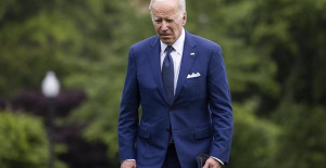 Biden asks the United States Congress to ban assault weapons in the country