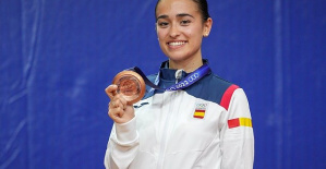 The bronzes of the karate fighter Alba Pinilla and artistic gymnastics inaugurate the medal table in the JJMM of Oran