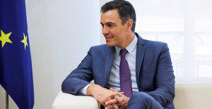 Sánchez celebrates the data and highlights that there are less than three million unemployed for the first time since 2008