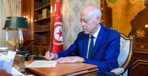 The Tunisian president announces two modifications to the constitutional draft to avoid "misinterpretations"