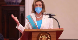 Pelosi lands in Japan, the last stop on her Asia tour