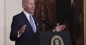 Biden forgives part of the student debt as a "respite" for the working classes
