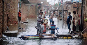 The floods in Pakistan already leave more than 1,000 dead in the midst of a catastrophic scenario