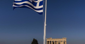 The president of Greece asks to investigate in depth the alleged case of espionage against an opposition leader