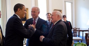 Biden praises Gorbachev's courage for admitting "things had to change"