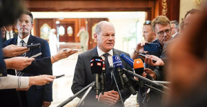 Scholz reckons conditions for Qatar World Cup workers are far from ideal