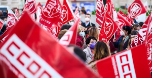 UGT asks Santander to "lead" the salary improvement for banking in the framework of the meetings with the AEB