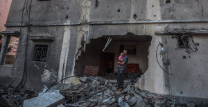 Nearly 90% of young Gazans consider their lives to be spent in "abnormal" situations