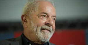 Lula da Silva closes the electoral campaign accompanied by the former president of Uruguay, José Mujica