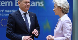Scholz and Von der Leyen call for a 'Marshall Plan' to rebuild Ukraine