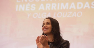 Arrimadas stresses that Ciudadanos is not going to throw in the towel and clears up rumors of absorption by the PP