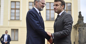 Macron maintains his rejection of MidCat after claiming it by Sánchez and Scholz and asks to prioritize other interconnections