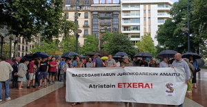 ETA prisoner Xabier Atristain returns to prison after having his third degree granted by the Basque Government revoked