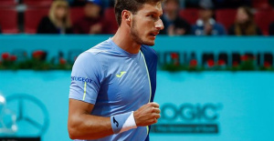 Carreño overcomes the debut in Gijón and Carballés overcomes Berrettini in Florence