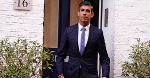 British Conservatives elect Rishi Sunak as their new leader after Penny Mordaunt steps down