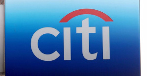 Citigroup's profit in the third quarter falls 25%, to 3,574 million