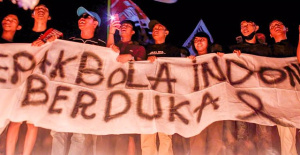 Indonesia creates independent group to investigate Malaing Stadium tragedy