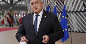 Bulgaria holds its fourth elections in 18 months without any solution to the political gridlock