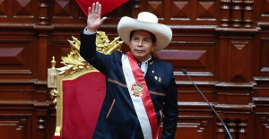 The Prosecutor's Office of Peru presents a constitutional complaint against Pedro Castillo in Congress