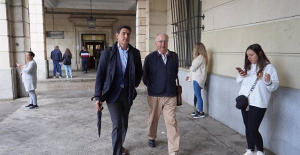 Chaves and Griñán collect in the Hearing the notification of the sentence of disqualification by the ERE
