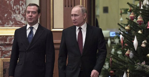 Medvedev Justifies the War Started by Russia for Ukraine's Nuclear Aspirations