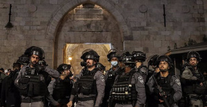 A Palestinian is shot dead after an attack in Jerusalem that leaves three Israeli policemen injured