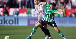 Betis and Sevilla face their different moods in the Seville derby