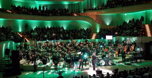 Climate activists disrupt a concert at the Hamburg Philharmonic