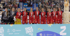 The Spanish women's roller hockey team, runner-up in the world