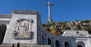 A judge cites the mayoress of San Lorenzo as accused by the complaint of relatives of the Valley of the Fallen