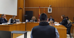 They judge an accused of launching pyrotechnics at the Mossos helicopter after the sentence of 1-O