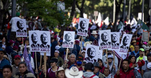 The Mexican authorities put more than one million attendees at the demonstration called by AMLO