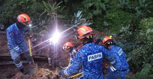 At least 16 dead and seven injured after a landslide in Malaysia