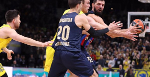 Mirotic makes his debut and leads Barça to victory in Berlin