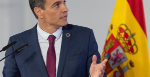 Sánchez says when asked about his "lack of credibility" that he is faithful to the Constitution