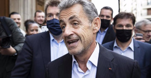 Sarkozy returns to court to appeal his 2021 conviction for corruption