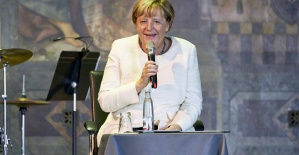 Merkel admits flaws in her policy towards Russia