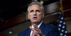 Trump shows his support for Kevin McCarthy and urges Republicans to end the internal war