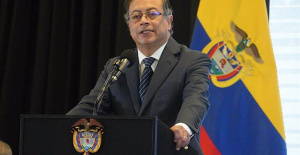 The president of Colombia stresses that he is not proposing to legalize cocaine
