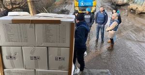 The UN sends a first humanitarian convoy to the Soledar area, in the Donetsk region