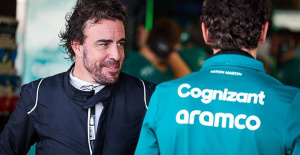 Fernando Alonso visits the Aston Martin headquarters for the first time