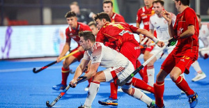 Spain loses to England (0-4) and will play in the round of 16 against Malaysia