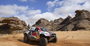 Al-Attiyah beats Sainz in the fifth stage and opens the gap on the Dakar