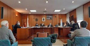 The TSJC ratifies the 14 and 11 years of disqualification for the two exalted health officials of Cantabria